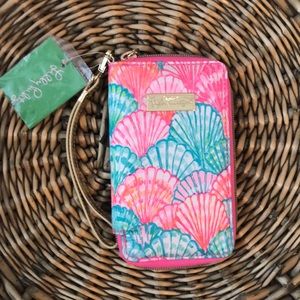 Lilly Pulitzer wristlet phone case